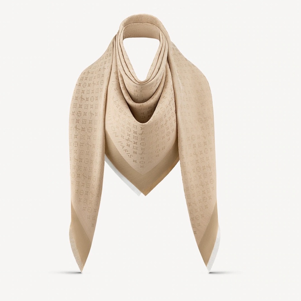 Auth. Vuitton Châle Monogram Beige & Gold Shawl in Metallic Lurex Silk Jacquard